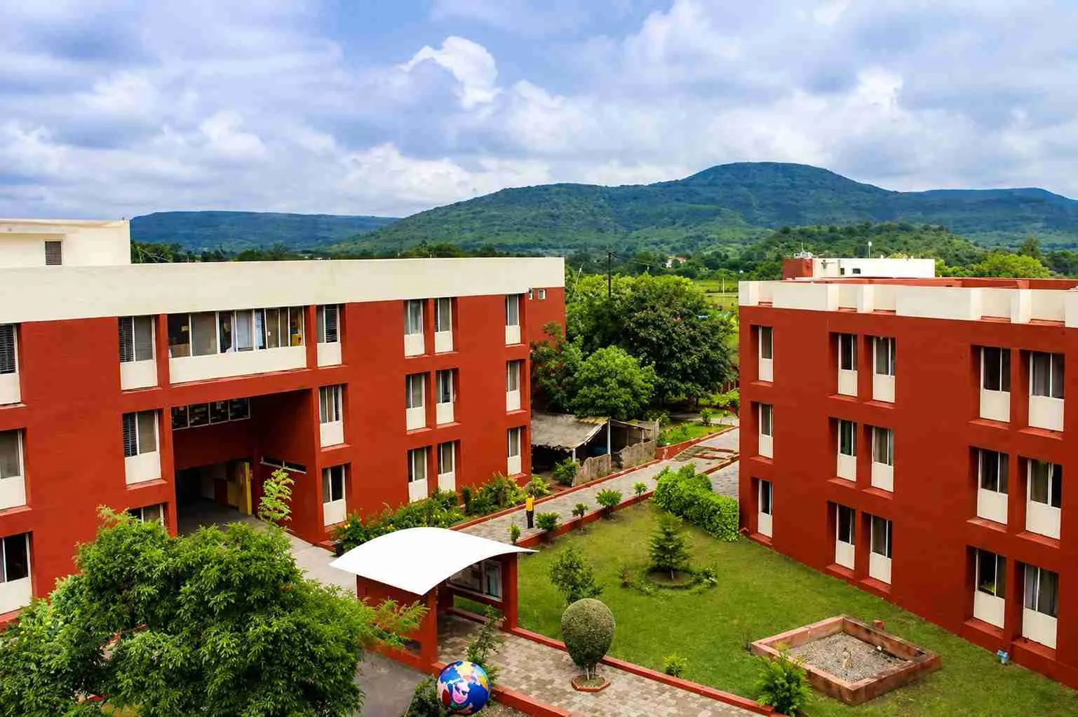 Stepping Stones High School, Chh. Sambhajinagar